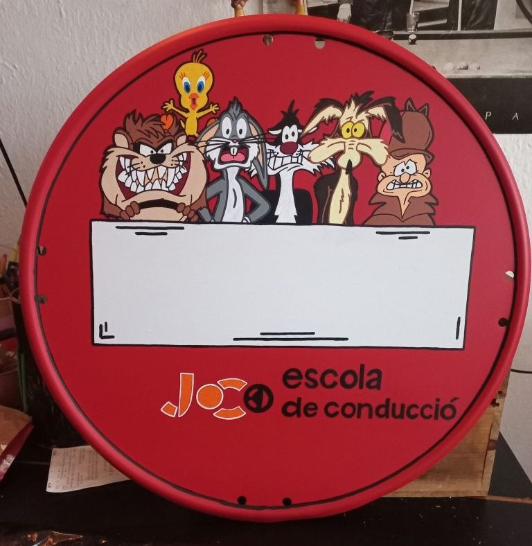 Señal de tráfico decorativa graffiti