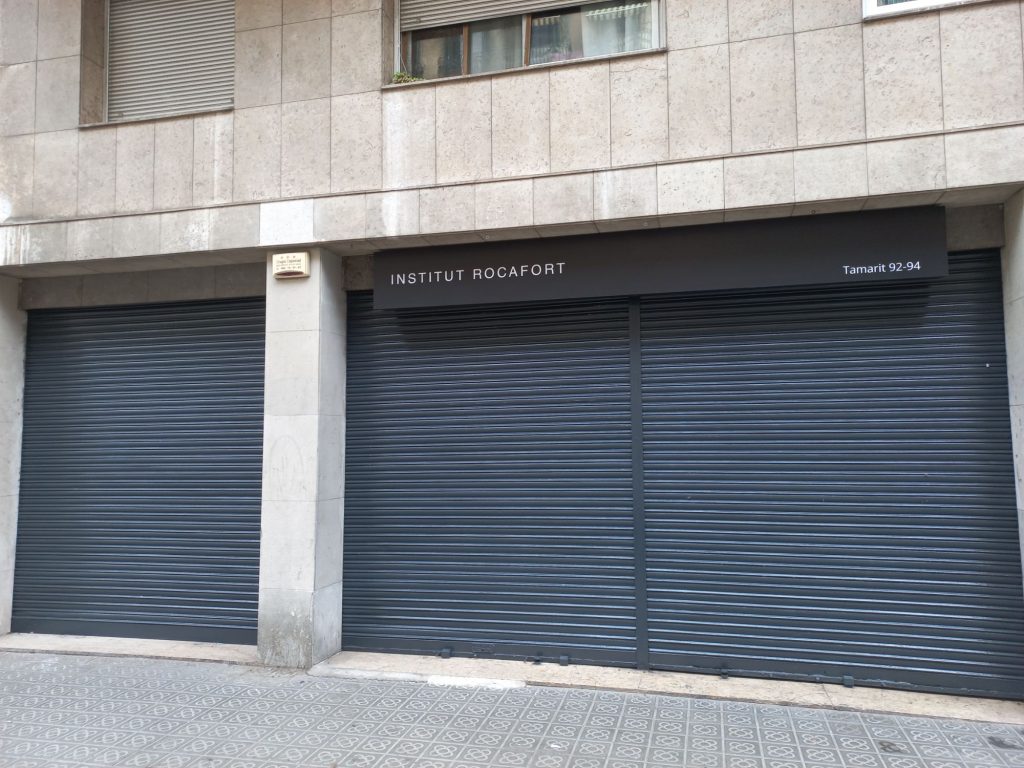 Pintado técnico de persiana doble en acabado gris antracita satinado